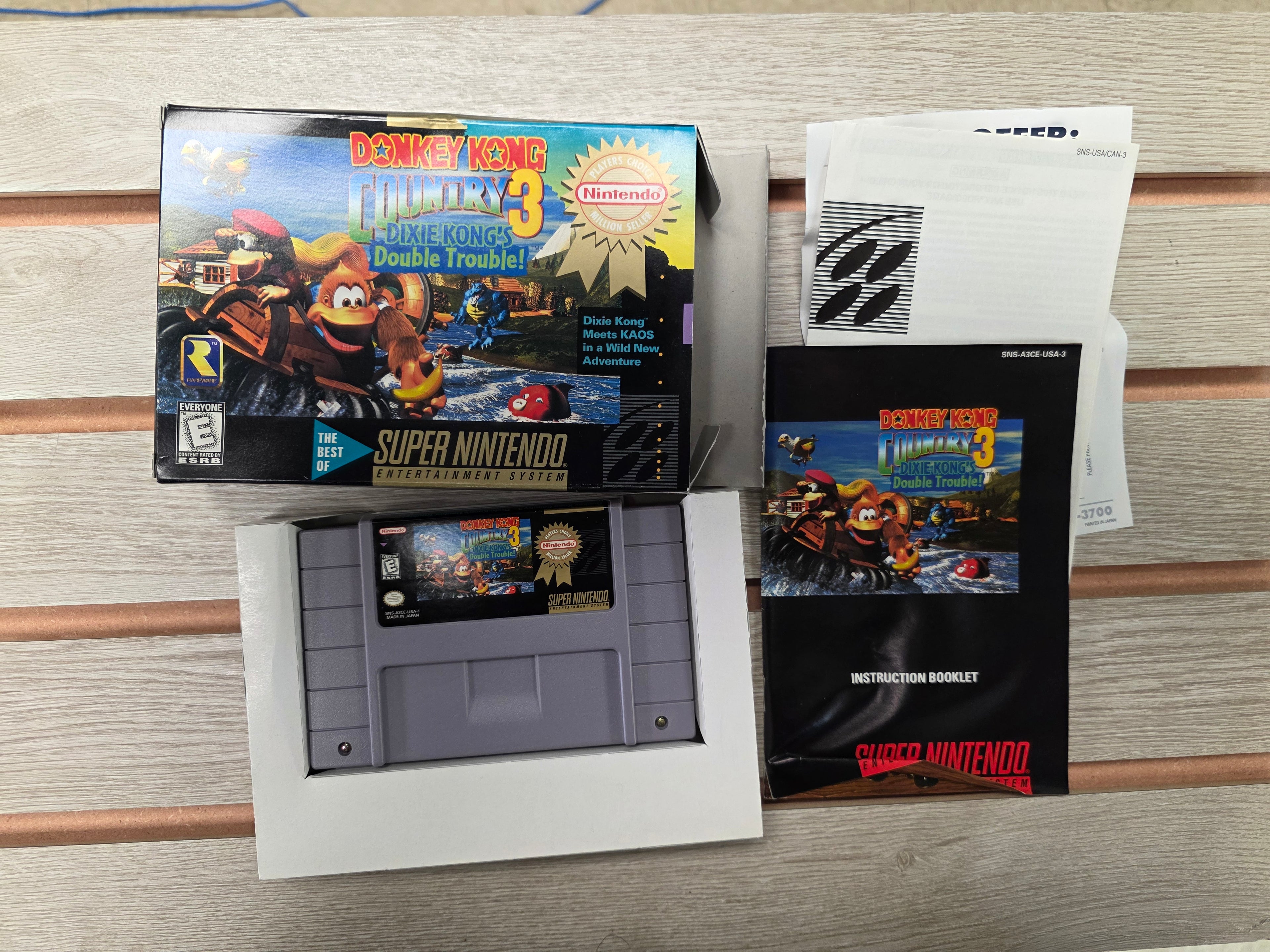 Donkey Kong Country 3: Dixie Kong's Double Trouble! SNES With Box & Manual